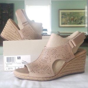 Clarks Wedge Sandals